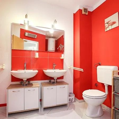 Two Bedroom Luka By Adex Travel